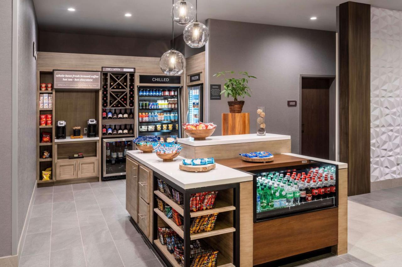 Hilton Garden Inn Pomona, Ca Екстериор снимка