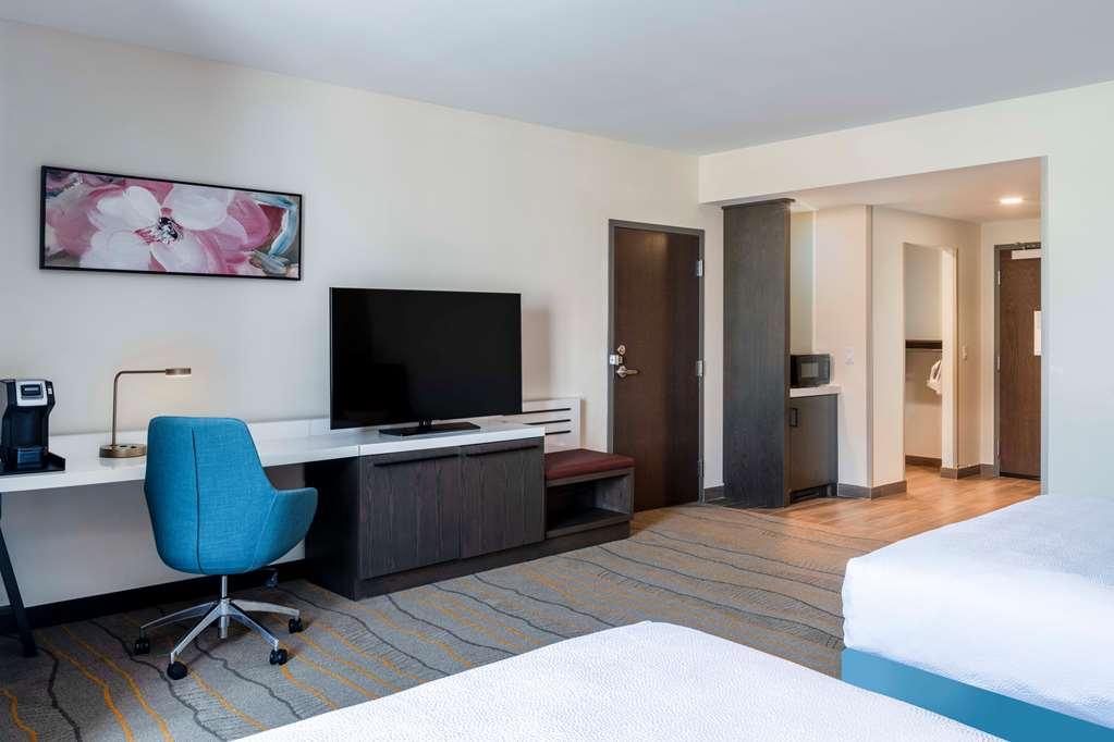 Hilton Garden Inn Pomona, Ca Стая снимка