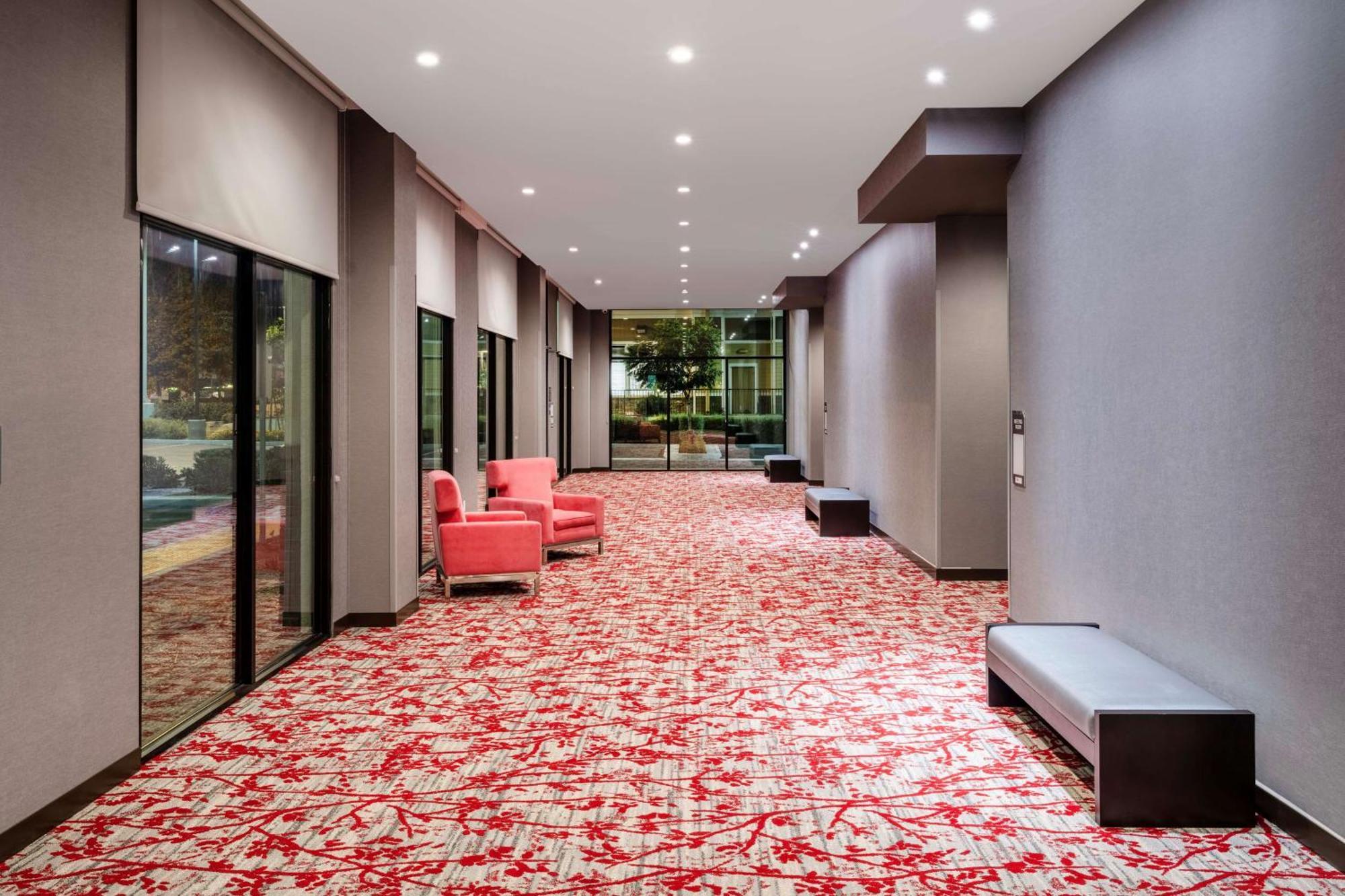 Hilton Garden Inn Pomona, Ca Екстериор снимка