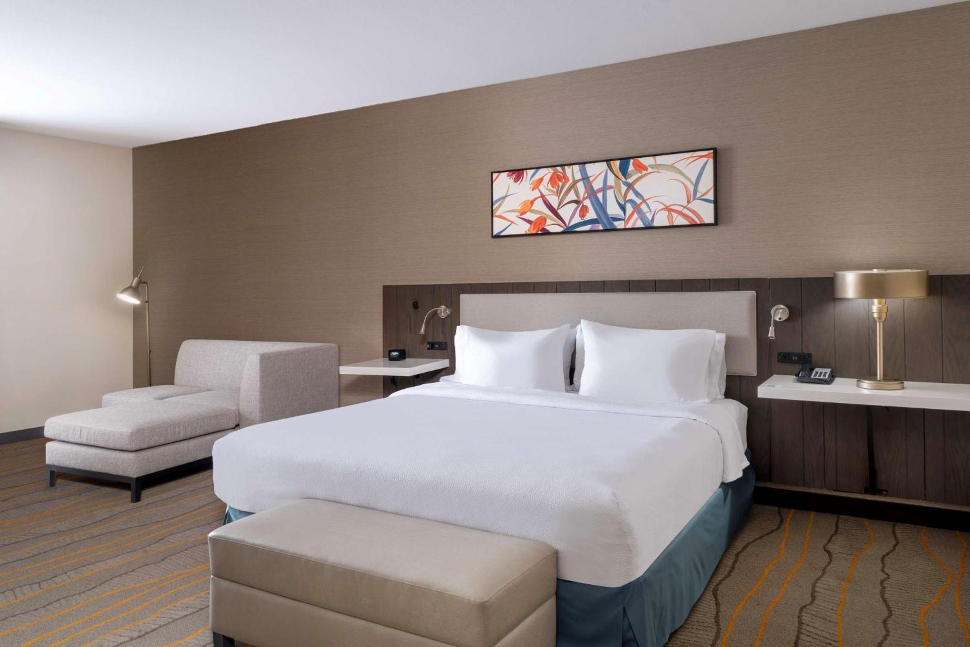 Hilton Garden Inn Pomona, Ca Екстериор снимка